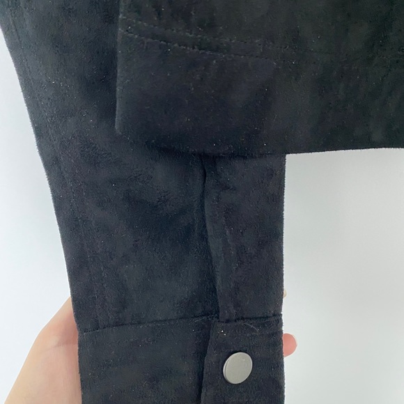 Swayed black cropped jacket - Picture 4 of 5